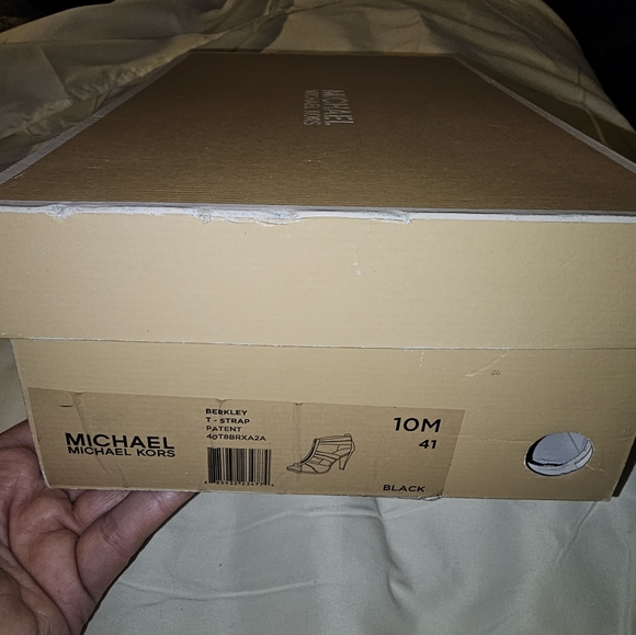 Michael Kors Sexy Heels - Picture 7 of 7